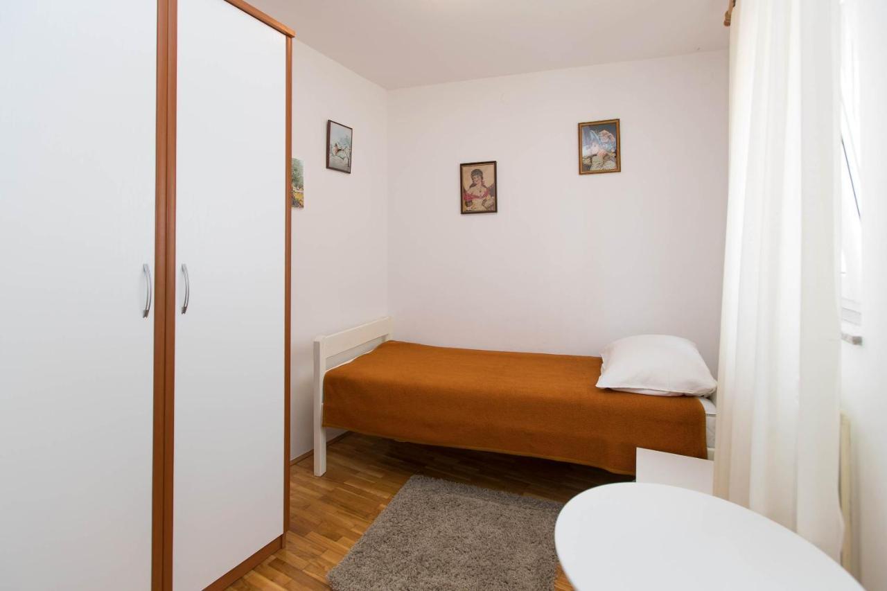Apartmani Vera Crikvenica Exterior photo