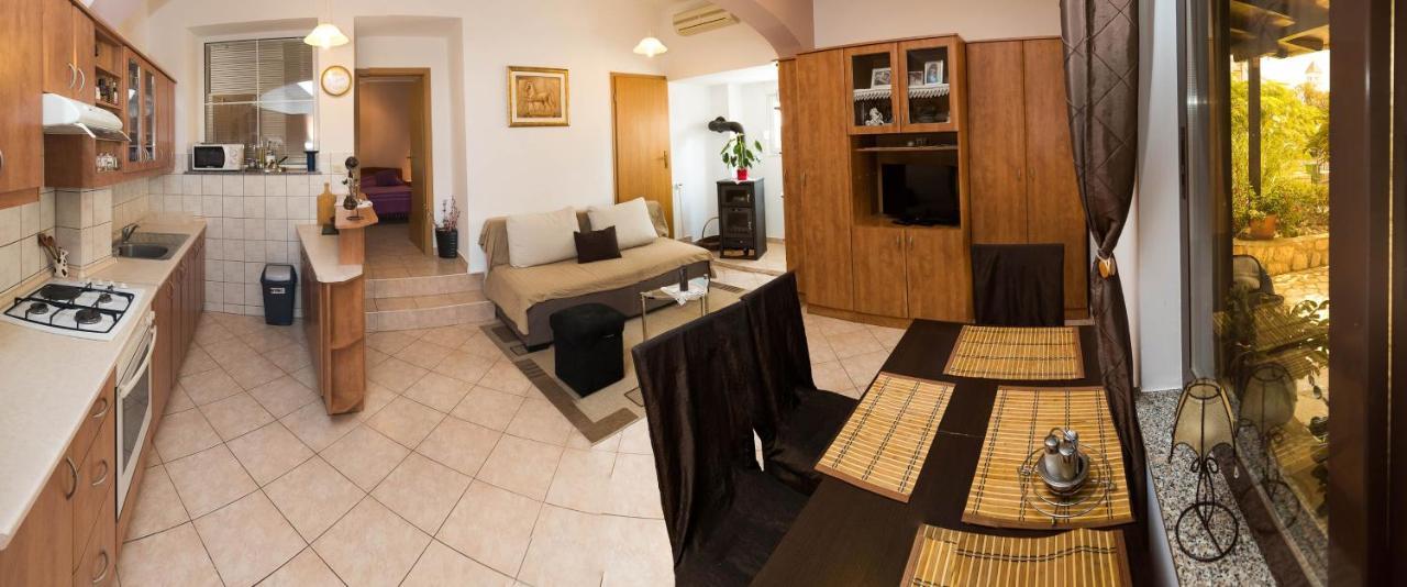 Apartmani Vera Crikvenica Exterior photo